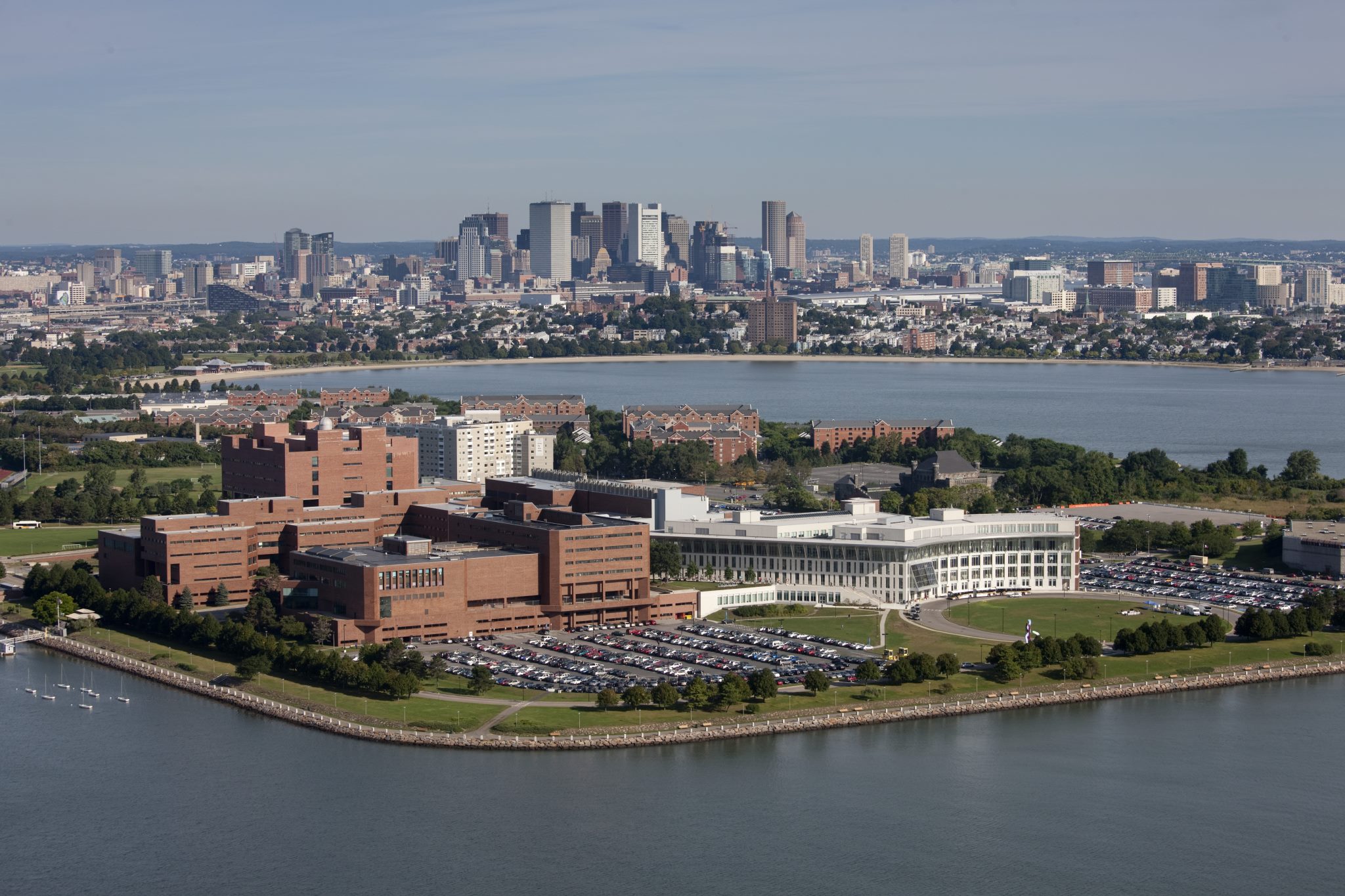 UNIVERSITY OF MASSACHUSETTS BOSTON The Best Master's Degrees